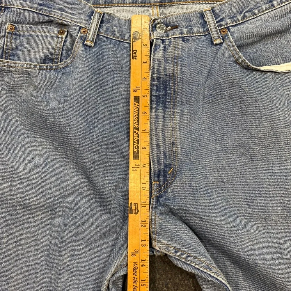 Levis levi 550